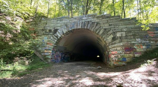 This Moderate, 8.4-Mile Hike In North Carolina Leads Straight To An Abandoned Tunnel On A Road To Nowhere