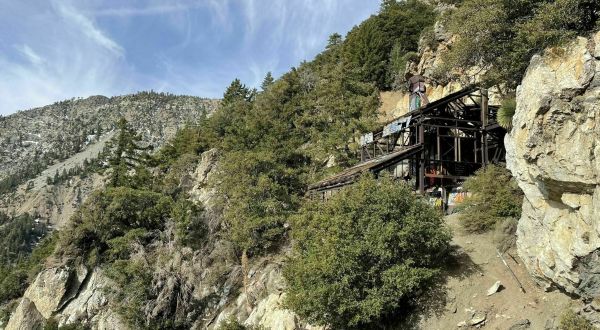 This Easy, 3.7-Mile Hike In Southern California Leads Past An Old Cabin On Its Way To An Abandoned Mine