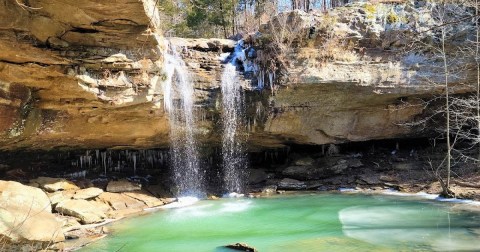 You’ll Want To Spend All Day At Bork's Falls, A Waterfall-Fed Pool In Illinois
