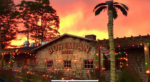 Satisfy Your Craving With The Eclectic Menu Selection At Bohemian Pizza and Tacos