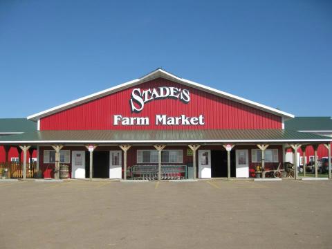 You Can Pick Your Own Produce In Illinois At Stade's Farm And Market