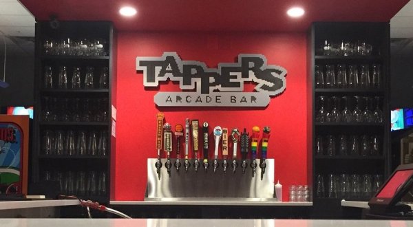 Sip Drinks While You Play Video Games At Tapper’s In Indiana