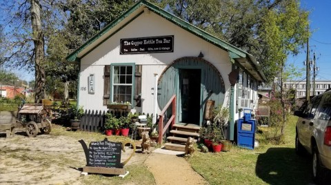 Visit These 7 Charming Tea Rooms In Alabama For A Piece Of The Past