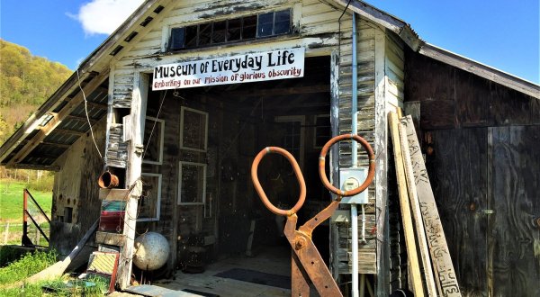 The Museum Of Everyday Life In Vermont Might Just Be The Strangest Tourist Trap Yet