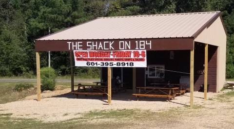 The Shack On 184 In Mississippi Is A Roadside Restaurant Worth Pulling Over For