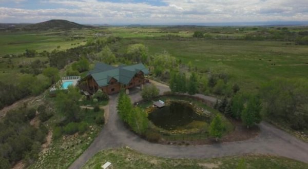 Plan Your Next Family Reunion At This Utah Ranch That Has Its Own Pool