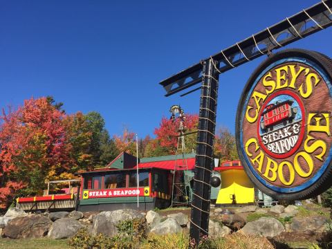 Casey's Caboose Is A Train-Themed Restaurant In Vermont That Will Make You Feel Like A Kid Again