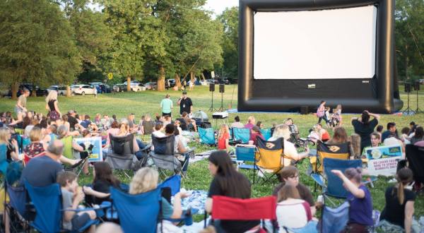 Enjoy The Beautiful Nashville Summer Nights With The City’s Summer Movies In The Park