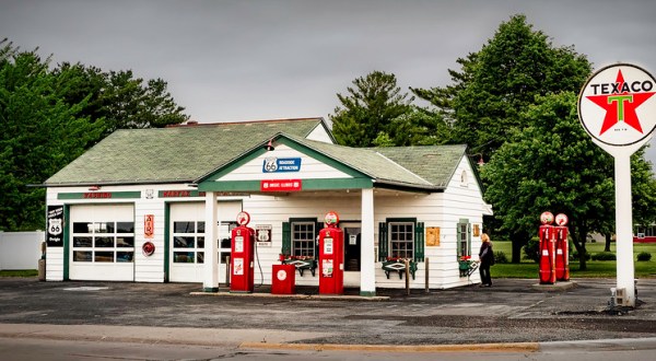 Ambler’s Texaco Gas Station Is A Must-Visit Historic Location Along Illinois’ Route 66