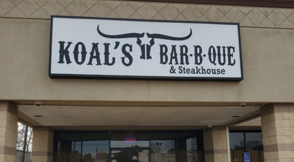 Savor The Smoky Flavors Of Texas-Style BBQ At Koal’s In Louisiana