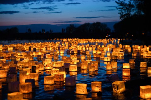 This Summer, The Water Lantern Festival Will Light Up The Night In Ohio