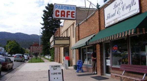Take The Sweet Tour In Parowan, Utah To Find The Best Cinnamon Roll In The State