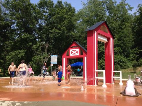 There’s A Farm Themed Playground And Splash Pad In Pennsylvania Called Round Hill Park Splash Pad