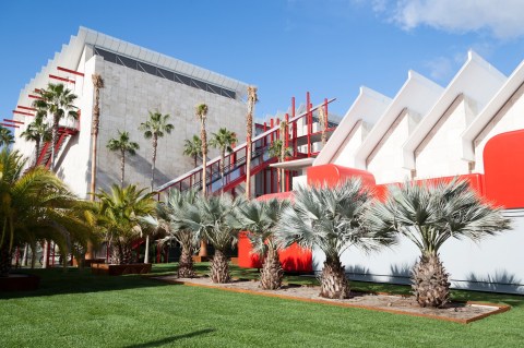 You Won’t Want To Miss Out On Visiting The Largest Art Museum On The West Coast In Southern California