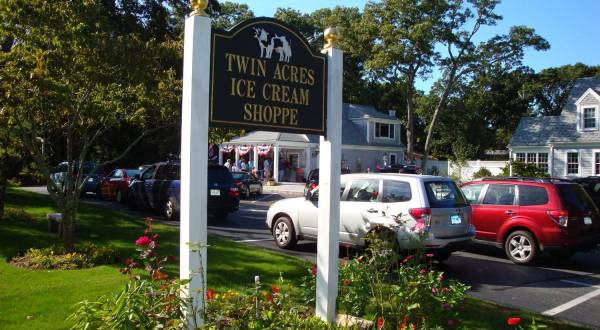 Sample Over 70 Flavors Of Ice Cream At Twin Acres, A Roadside Ice Cream Shop In Massachusetts