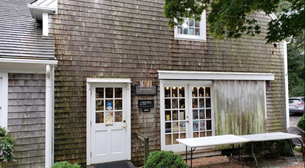 Titcomb’s Book Shop Is An Old-Fashioned, Two-Story Book Haven In Massachusetts