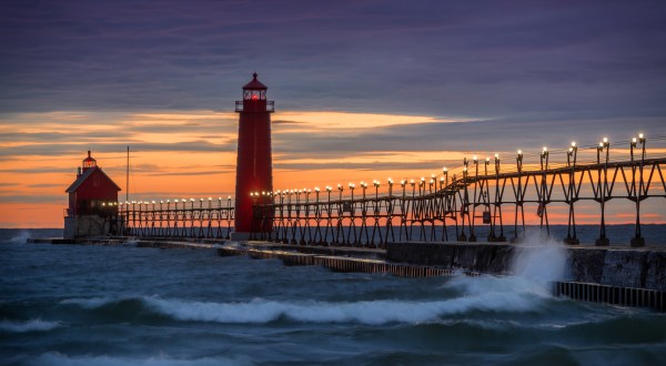 Grand Haven Is An Enchanting Michigan Town That Makes An Excellent Weekend Getaway Destination