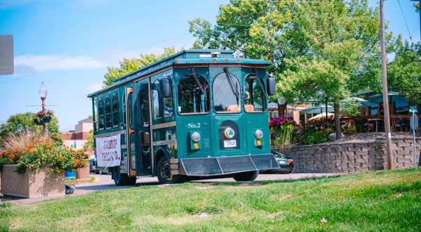 Ride a Throwback Trolley To Tour Some Of Wisconsin’s Undiscovered Wineries