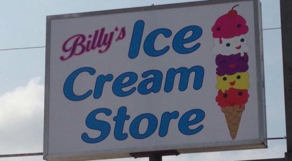 Billy’s Ice Cream Store In Adel, Iowa Serves Up Ice Cream Pie You Can’t Pass Up