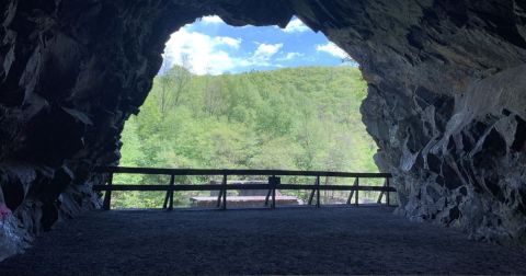 Hike To These 5 Hidden Caves In Pennsylvania For An Unforgettable Adventure