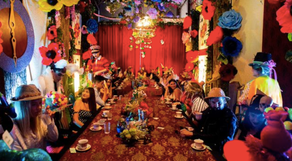 The Alice In Wonderland-Themed Adult Tea Party In Florida Is Most Magical
