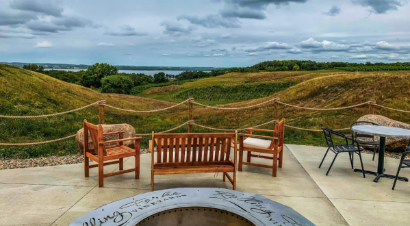 Sample Minnesota-Made Wines In A Gorgeous Setting At Rolling Forks Vineyards