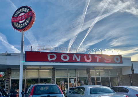 Satisfy Your Sweet Tooth At One Of These 5 Local Donut Shops Around The State Of Tennessee