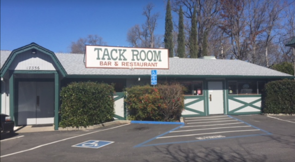 Tack Room Is The Most Unassuming Steakhouse In Northern California That Serves Up Mighty Fine Steaks