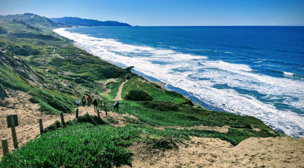 Hike Down Dutch Sand Ladders To Reach The Beach On The Fort Funston Coastal Trail In Northern California