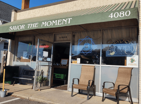 Savor The Moment Coffee Shop Near Cleveland Has Family-Friendly Vibes & Yummy Brews