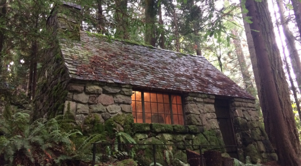 The Secret Garden In Oregon That’s Straight Out Of A Fairy Tale