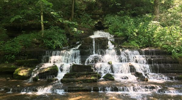 Hike Less Than A Mile To This Spectacular Waterfall In Kentucky