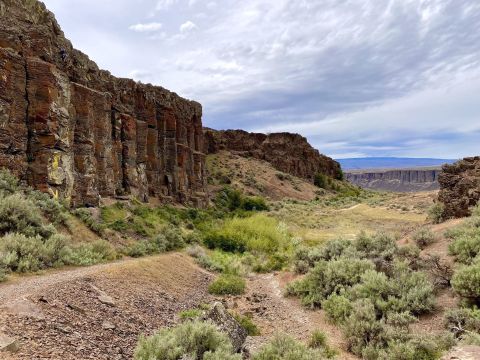 Explore Beautiful And Rugged Eastern Washington Terrain On The Frenchman Coulee Trail