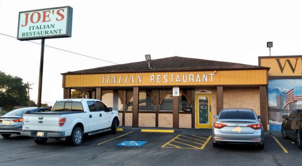 Take Your Taste Buds On A Tour Of Italy Without Leaving Texas At Joe’s Italian Restaurant