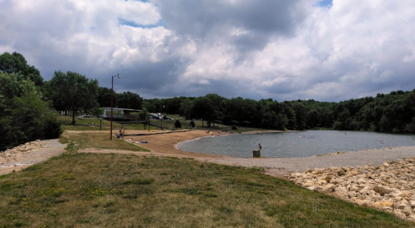 The Cleanest, Most Pristine Sand In Iowa Is Found At The Underrated Lake Icaria Beach
