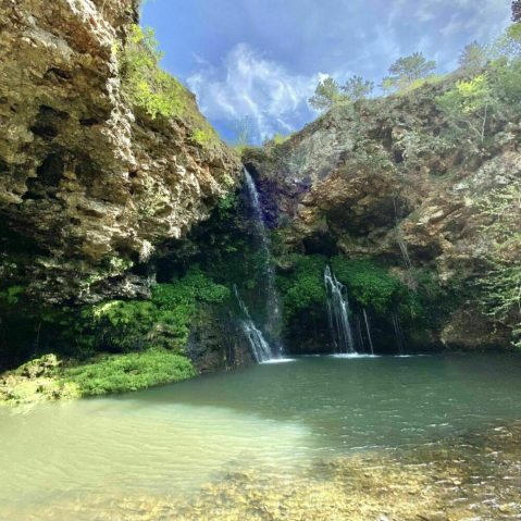 Oklahoma's Dripping Springs Trail Leads To A Magnificent Hidden Oasis