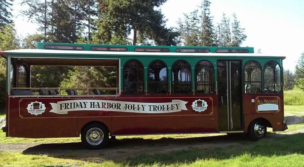 See Washington’s San Juan Island In A Whole New Way On The Friday Harbor Jolly Trolley