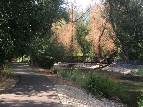 The River Runs Right Along This Shady Trail In Utah