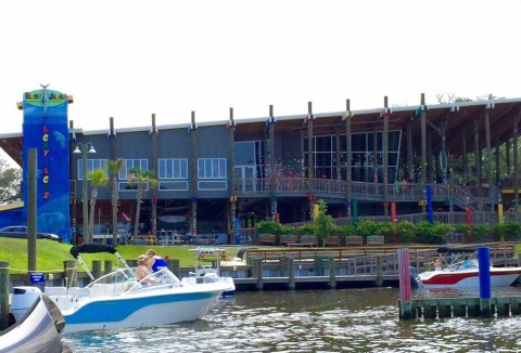 Tacky Jacks Is An Alabama Waterfront Restaurant That Can Be Reached By Land Or By Sea