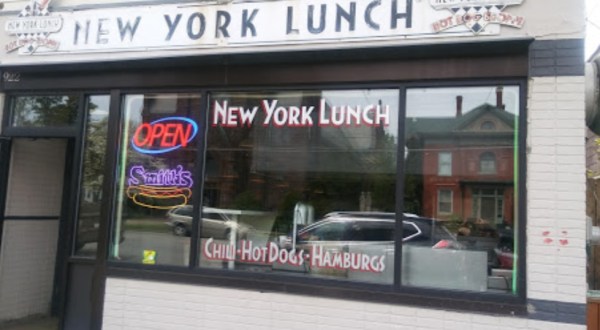 Let Your Taste Buds Whisk You Straight To The Big Apple At New York Lunch East Avenue In Pennsylvania