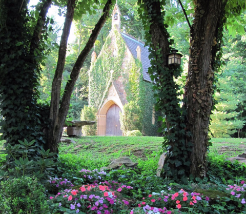 The Little-Known Church Hiding In Arkansas That Is An Absolute Work Of Art