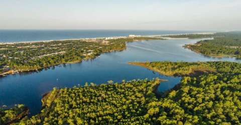 The Best Kayaking Lake In Florida Is One You May Never Have Heard Of