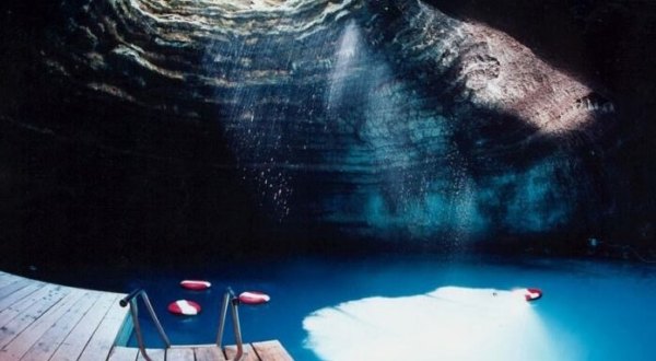 This Secluded Geothermal Hot Spring In Utah Might Just Be Your New Favorite Swimming Spot