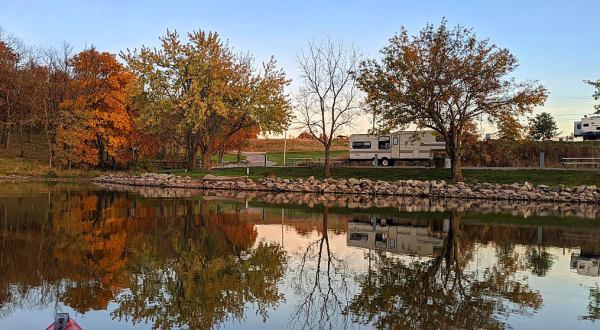 Take A Last Minute Adventure To Diamond Lake Park, A No-Reservation-Required Campground In Iowa