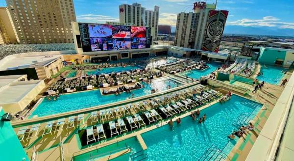 The Biggest Pool Amphitheater In The Country Can Be Found Right Here In Nevada