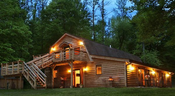 You Can Book A Luxury Stay At A Renovated Barn In Illinois’ Shawnee National Forest