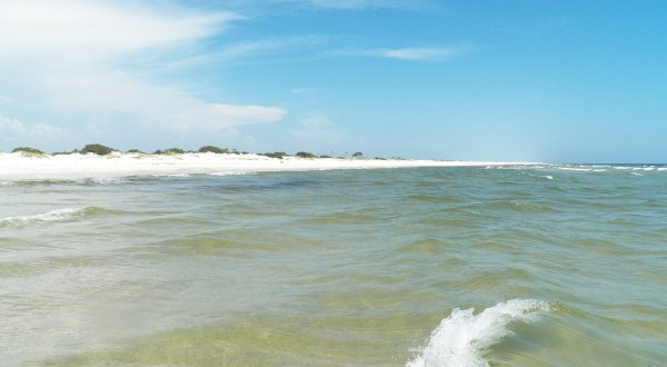 This Unspoiled Beach In Mississippi Is Like A Dream Come True