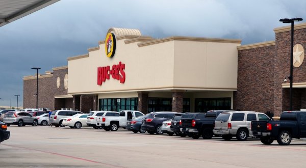 The World’s Largest Convenience Store, Buc-ee’s Is Coming To Mississippi