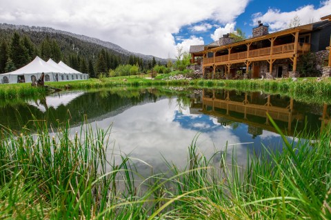 Splurge On A Stay At This Peaceful Montana Lodge That Sits Right On The Gallatin River