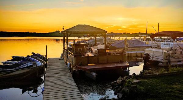 A Trip To This Floating Tiki Bar In Wisconsin Is The Ultimate Way To Spend A Summer’s Day